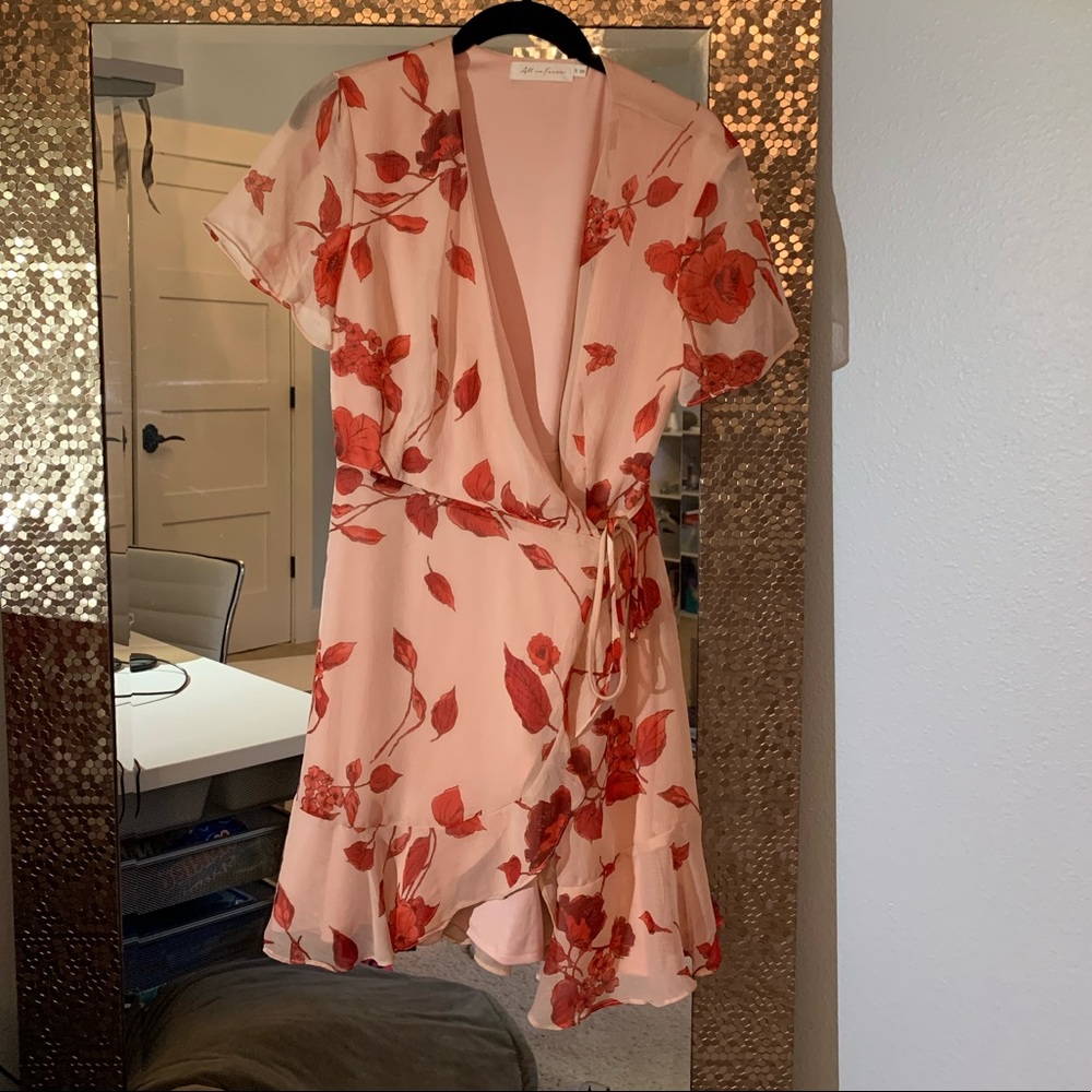 Wrap Around Dress Pink